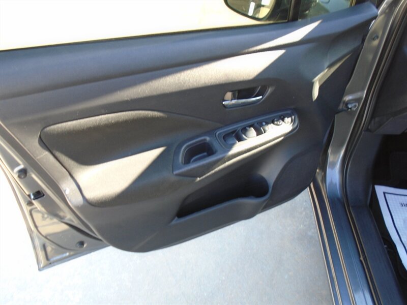 2021 Nissan Versa SV - Photo 9 - Houston, TX 77082