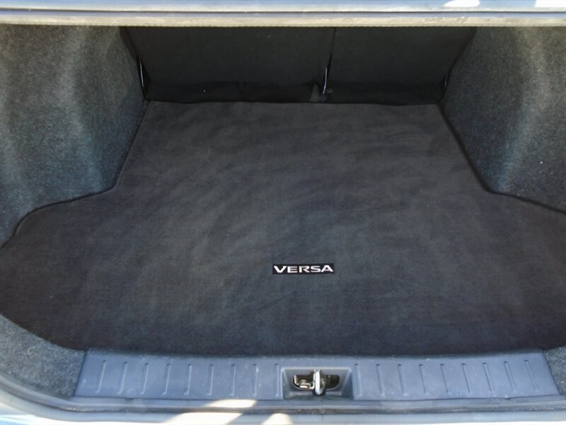 2021 Nissan Versa SV - Photo 15 - Houston, TX 77082