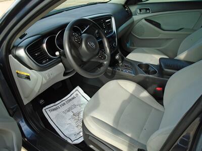 2015 Kia Optima LX   - Photo 10 - Houston, TX 77082