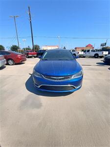 2015 Chrysler 200 Limited   - Photo 1 - Houston, TX 77082