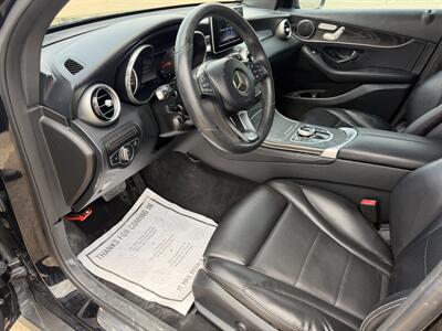 2018 Mercedes-Benz GLC GLC 300   - Photo 14 - Houston, TX 77082