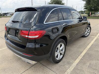 2018 Mercedes-Benz GLC GLC 300   - Photo 5 - Houston, TX 77082