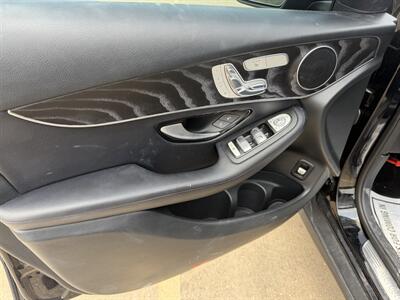 2018 Mercedes-Benz GLC GLC 300   - Photo 13 - Houston, TX 77082
