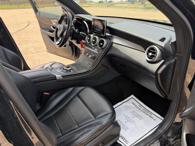 2018 Mercedes-Benz GLC GLC 300   - Photo 21 - Houston, TX 77082