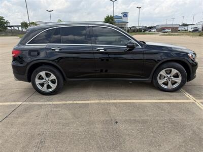2018 Mercedes-Benz GLC GLC 300   - Photo 4 - Houston, TX 77082