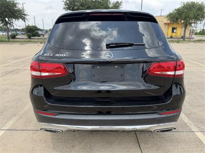 2018 Mercedes-Benz GLC GLC 300   - Photo 6 - Houston, TX 77082