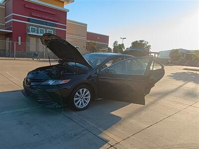 2018 Toyota Camry L   - Photo 18 - Houston, TX 77082