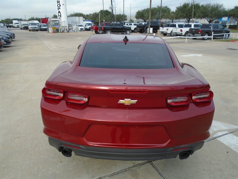 2020 Chevrolet Camaro LS - Photo 6 - Houston, TX 77082