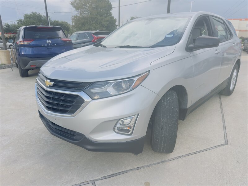 2018 Chevrolet Equinox LS - Photo 1 - Houston, TX 77082