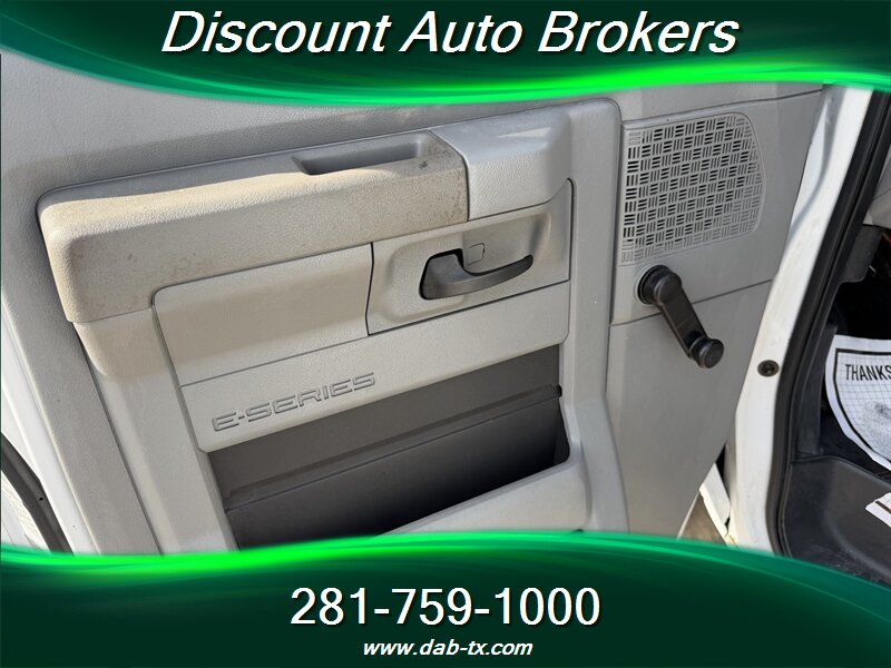 2011 Ford E-250 - Photo 17 - Houston, TX 77082