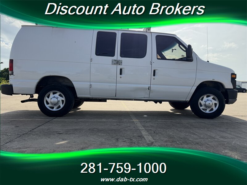 2011 Ford E-250 - Photo 4 - Houston, TX 77082