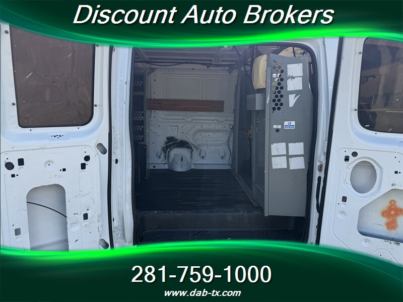 2011 Ford E-250 - Photo 12 - Houston, TX 77082