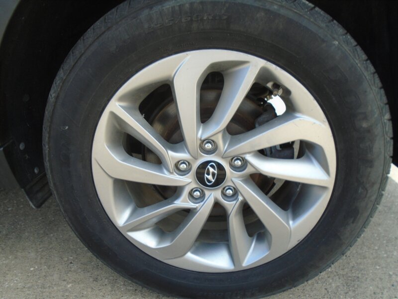 2017 Hyundai TUCSON SE - Photo 27 - Houston, TX 77082