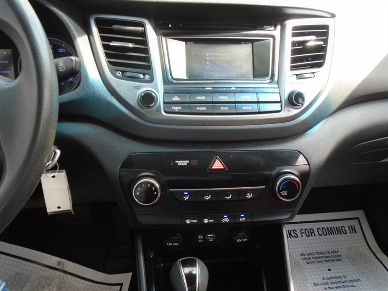 2017 Hyundai TUCSON SE - Photo 18 - Houston, TX 77082