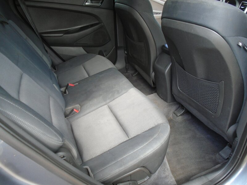 2017 Hyundai TUCSON SE - Photo 22 - Houston, TX 77082