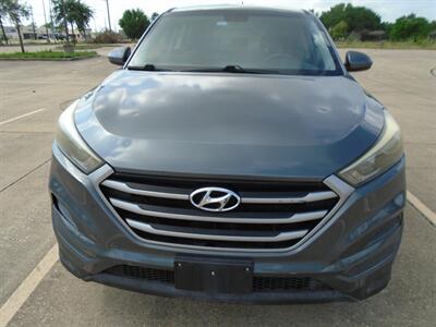 2017 Hyundai TUCSON SE - Photo 2 - Houston, TX 77082