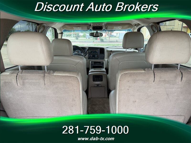 2005 GMC Yukon - Photo 8 - Houston, TX 77082