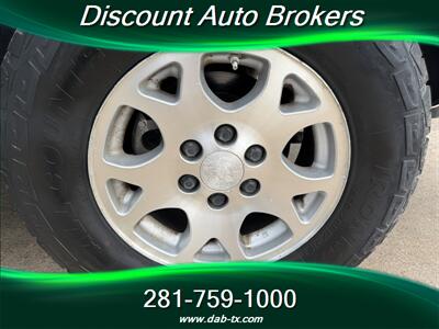 2005 GMC Yukon - Photo 27 - Houston, TX 77082