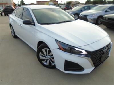 2024 Nissan Altima 2.5 S   - Photo 3 - Houston, TX 77082