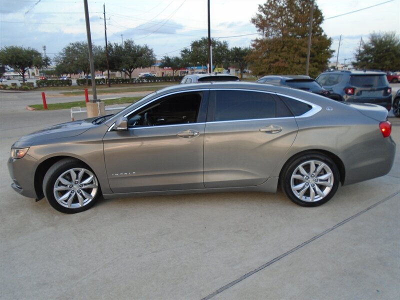 2017 Chevrolet Impala LT - Photo 8 - Houston, TX 77082