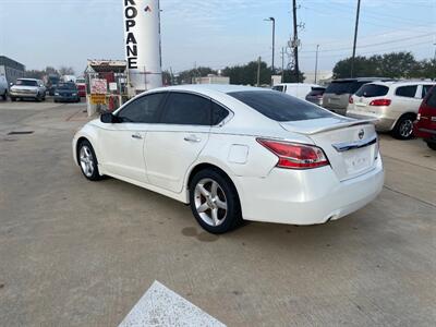 2013 Nissan Altima 2.5   - Photo 3 - Houston, TX 77082