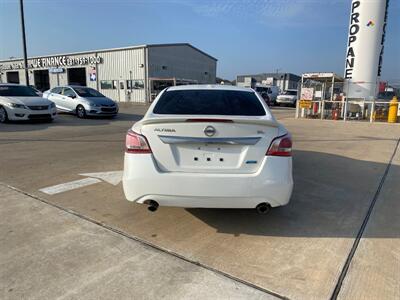 2013 Nissan Altima 2.5   - Photo 4 - Houston, TX 77082