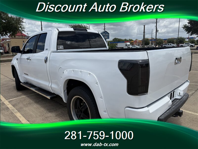 2007 Toyota Tundra SR5 - Photo 8 - Houston, TX 77082