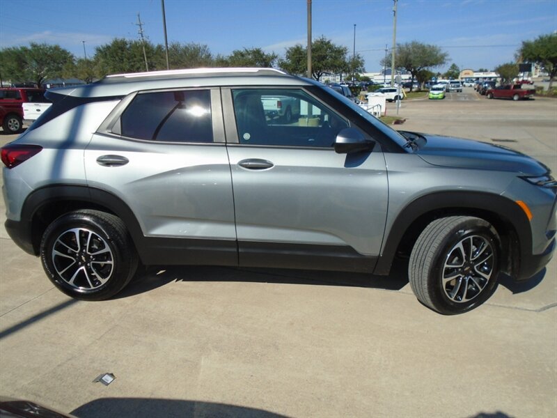 2025 Chevrolet Trailblazer LT - Photo 4 - Houston, TX 77082