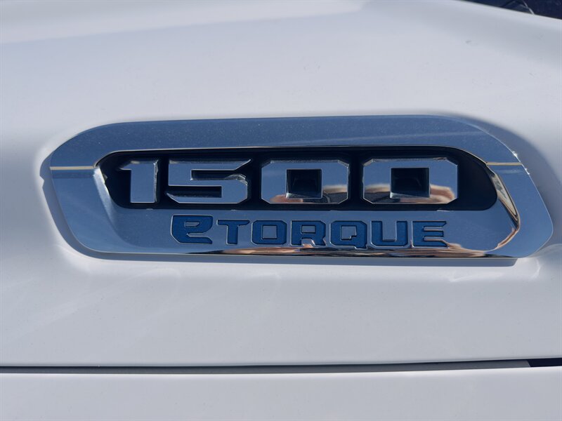 2021 RAM 1500 Big Horn - Photo 9 - Houston, TX 77082