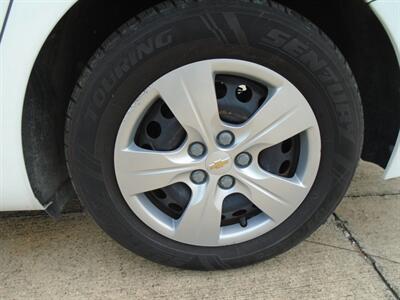 2017 Chevrolet Cruze LS Auto   - Photo 19 - Houston, TX 77082