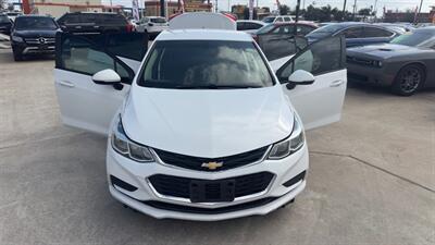 2017 Chevrolet Cruze LS Auto   - Photo 9 - Houston, TX 77082