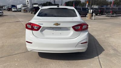 2017 Chevrolet Cruze LS Auto   - Photo 5 - Houston, TX 77082