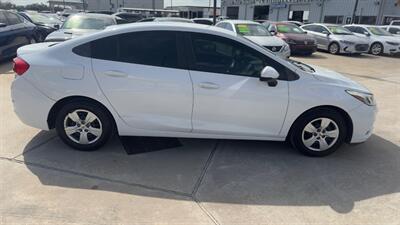 2017 Chevrolet Cruze LS Auto   - Photo 3 - Houston, TX 77082