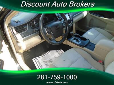 2014 Toyota Camry L   - Photo 10 - Houston, TX 77082