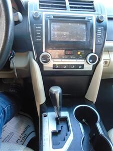 2014 Toyota Camry L   - Photo 18 - Houston, TX 77082