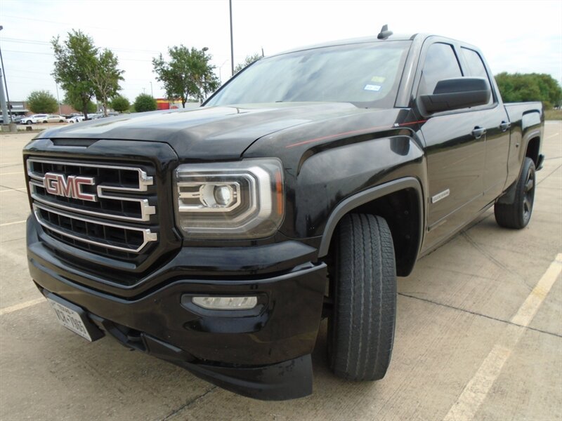 2018 GMC Sierra 1500 SLE   - Photo 1 - Houston, TX 77082