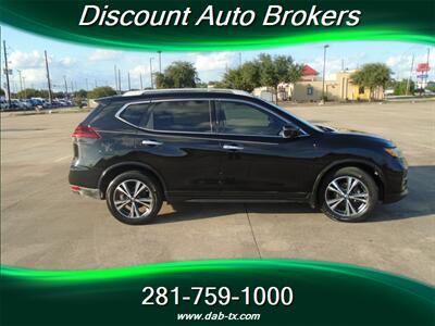 2018 Nissan Rogue S   - Photo 2 - Houston, TX 77082