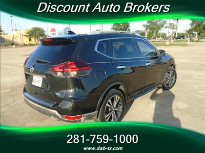 2018 Nissan Rogue S   - Photo 3 - Houston, TX 77082