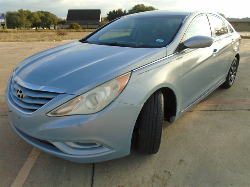 2012 Hyundai SONATA GLS   - Photo 1 - Houston, TX 77082