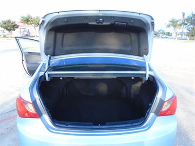 2012 Hyundai SONATA GLS   - Photo 18 - Houston, TX 77082