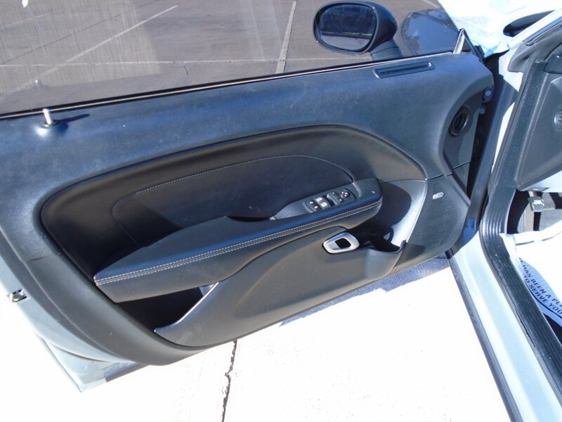 2017 Dodge Challenger GT - Photo 10 - Houston, TX 77082