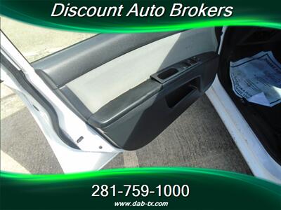 2012 Nissan Sentra 2.0 - Photo 9 - Houston, TX 77082