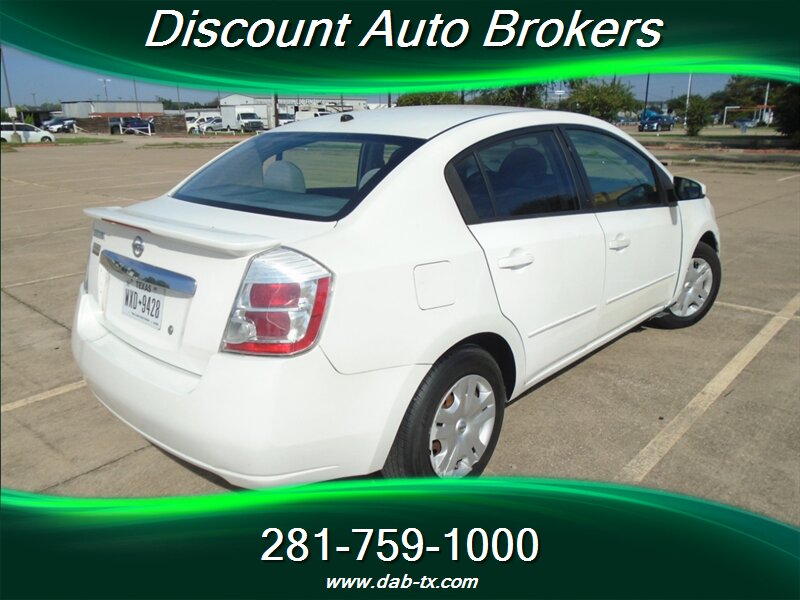 2012 Nissan Sentra 2.0 - Photo 5 - Houston, TX 77082