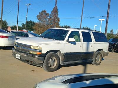 2002 Chevrolet Suburban 1500   - Photo 2 - Houston, TX 77082