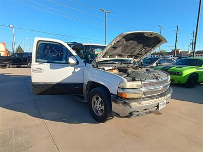 2002 Chevrolet Suburban 1500   - Photo 16 - Houston, TX 77082