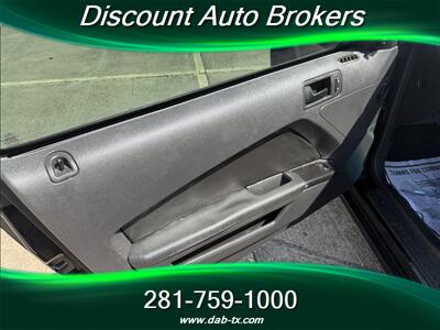 2014 Ford Mustang V6 - Photo 9 - Houston, TX 77082