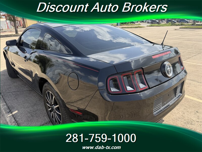 2014 Ford Mustang V6 - Photo 7 - Houston, TX 77082