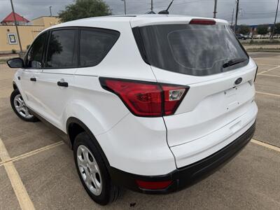 2019 Ford Escape S - Photo 9 - Houston, TX 77082