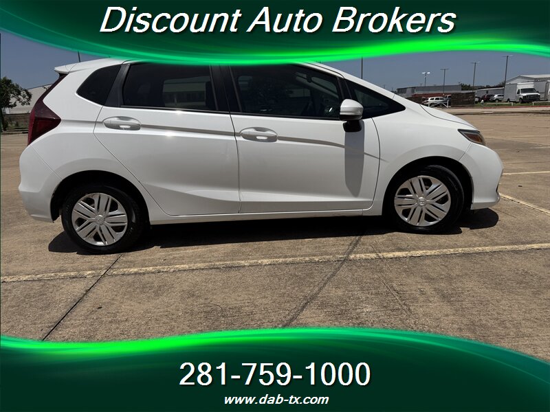 2019 Honda Fit LX - Photo 13 - Houston, TX 77082