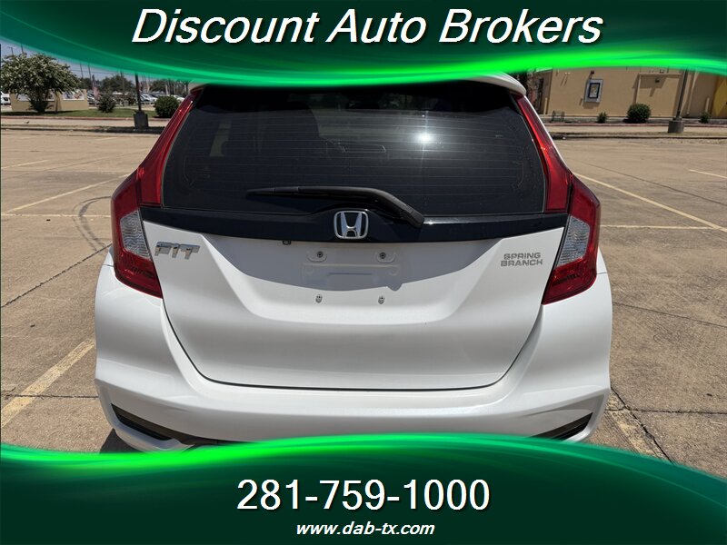 2019 Honda Fit LX - Photo 6 - Houston, TX 77082